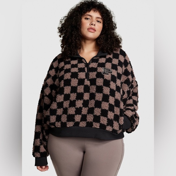 PINK Victoria Secret COZY FLEECE HALF-ZIP
PULLOVER NWT‼️FINAL SALE - Picture 3 of 4